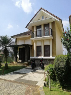 Villa kota bunga N8